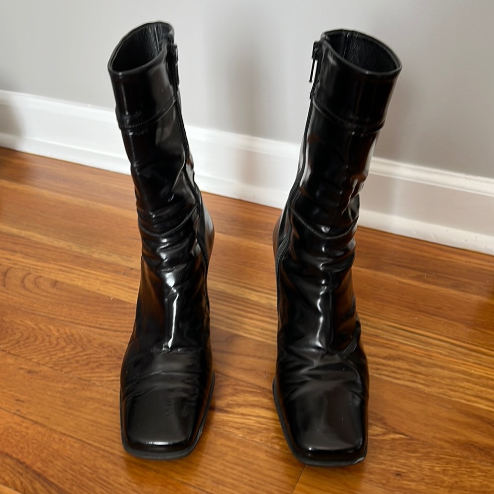 3.5” heel black boots